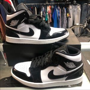 Size 10 - Jordan 1 Mid Black/White SE ASW